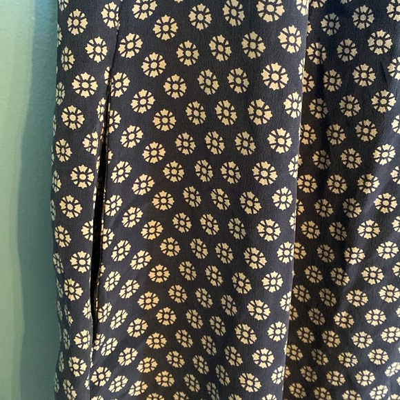 Madewell navy blue blue  and White Floral Sleeveless A- line Dress - size small - Picture 5 of 7